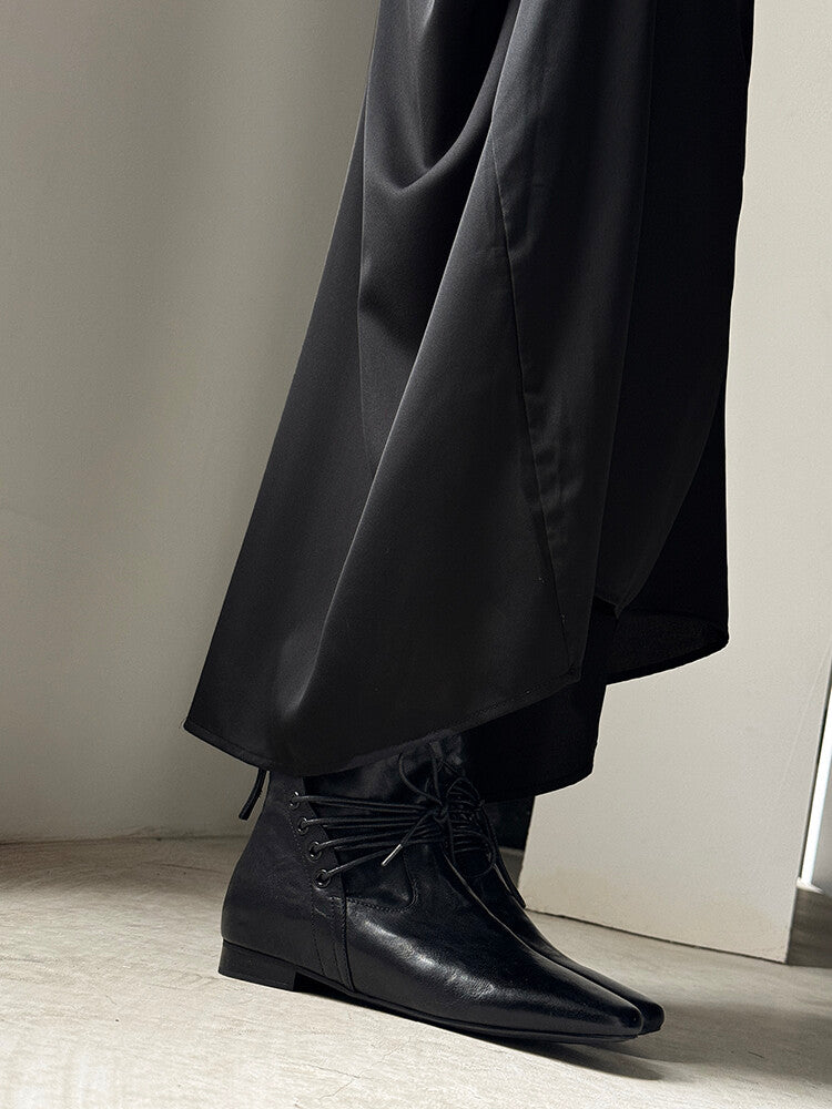 Rubi-Black Leather