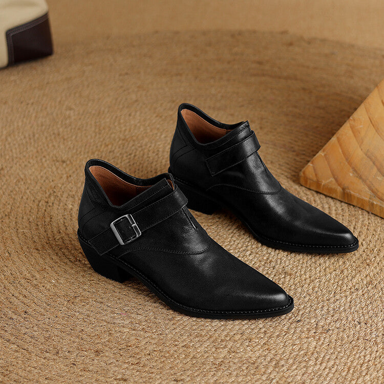 Coyo-Pure Black